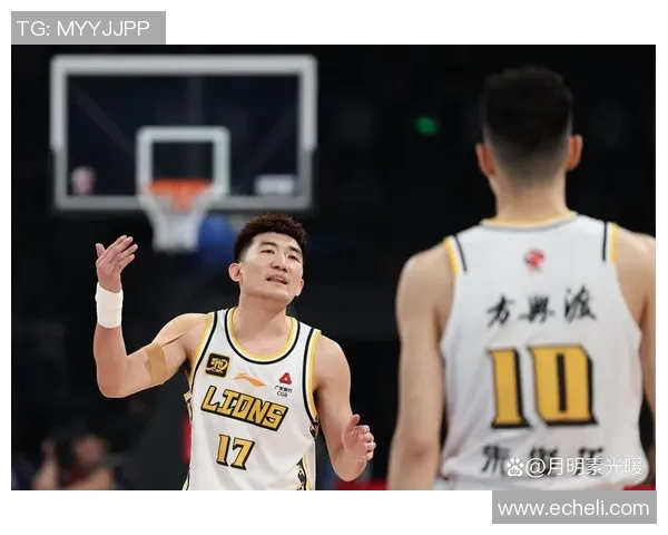 CBA激战四川队对决广州队精彩瞬间回顾与赛后分析